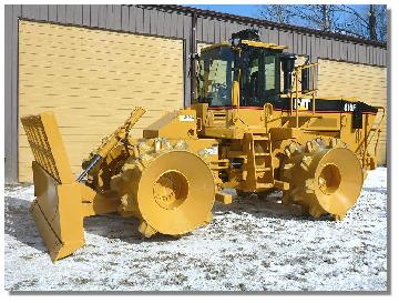 CAT 816F Landfill Compactor 