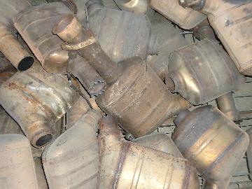  catalytic converters