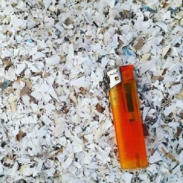 pvc macinato bianco white Basplastic di P. Bas Pordenone Udine Pvc e Pet foglia macinato regrind sheet