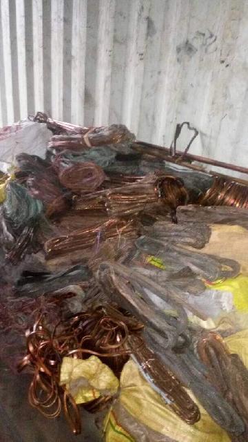 copper loading in container