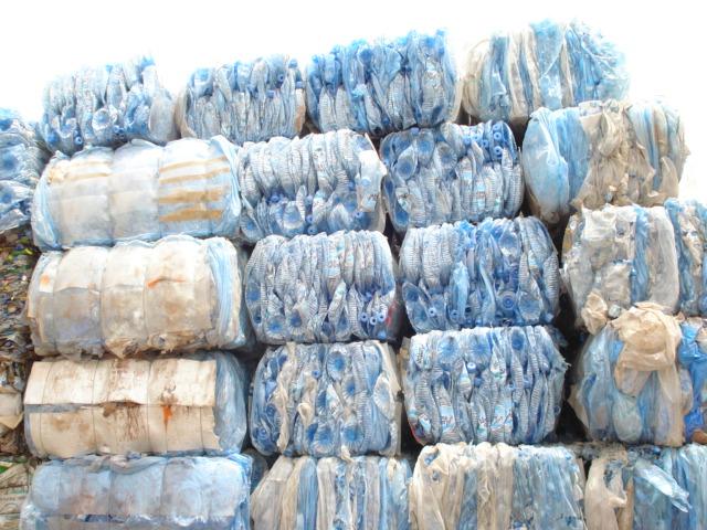 Waste plastic imports drop as China gets tough with recyclers