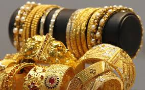 India raises import tariff value for gold and silver