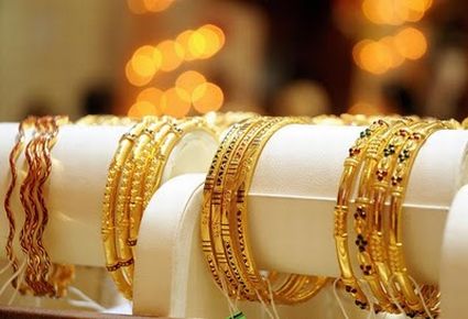 Festive Season Demand Impulses Jewelers to Buy Gold from Commercial Banks