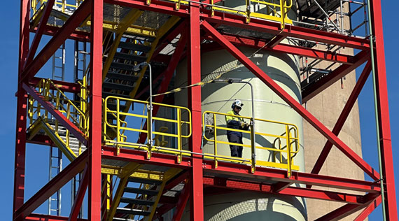 Neste commissions the world’s largest upgrading facility for liquefied waste plastic and scales up chemical recycling